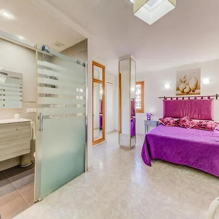 Vivienda Con Piscina A 300 Metros De La Playa